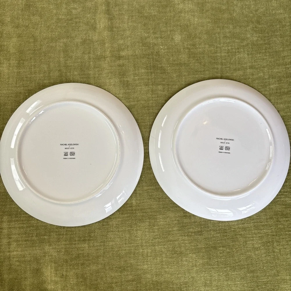 West Elm Rachel Kozlowski Dapper Animal Holiday‎ Cat Set Of 2 Salad Plates 8.5
